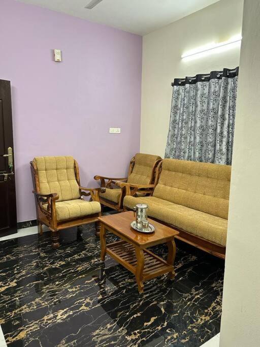 Tamizh Nest - தமிழ்க்குடில் Holiday home Kanyakumari